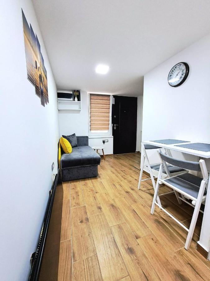 Mini Duplex Apartman Dusanovac Dış mekan fotoğraf